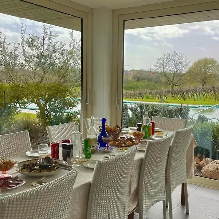 Al Dugale Alloggio per agriturismo Lazise