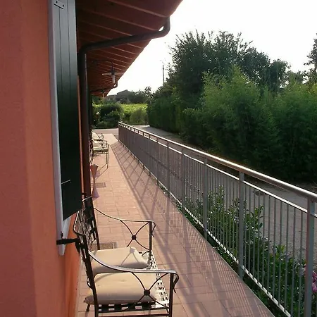 Al Dugale Alloggio per agriturismo Lazise